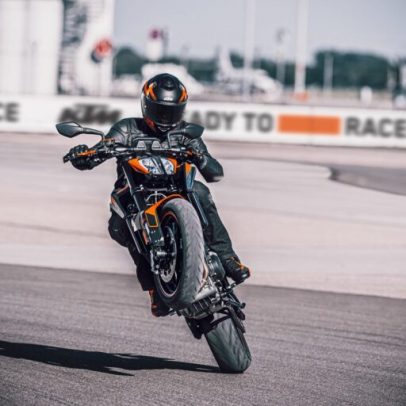 KTM 890 DUKE 2021
