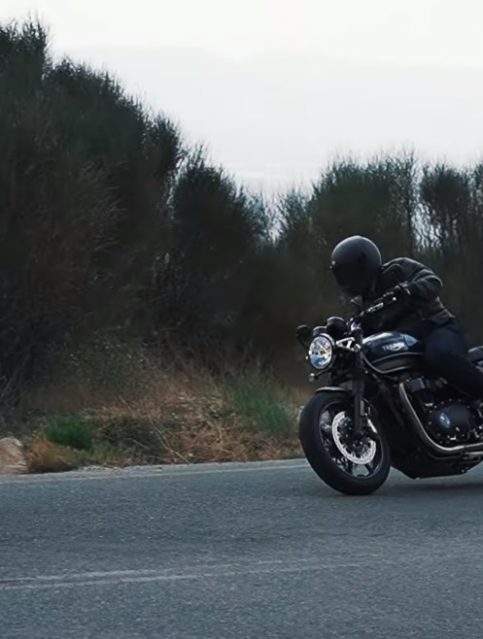 Triumph Speed Twin 1200 δοκιμή