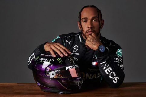 Η IWC Συγχαίρει Την Ομάδα Formula 1 Mercedes-AMG Petronas