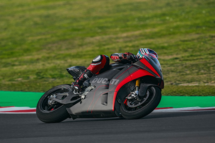 Στην πίστα του Misano η πρώτη ηλεκτρική μοτοσυκλέτα της Ducati