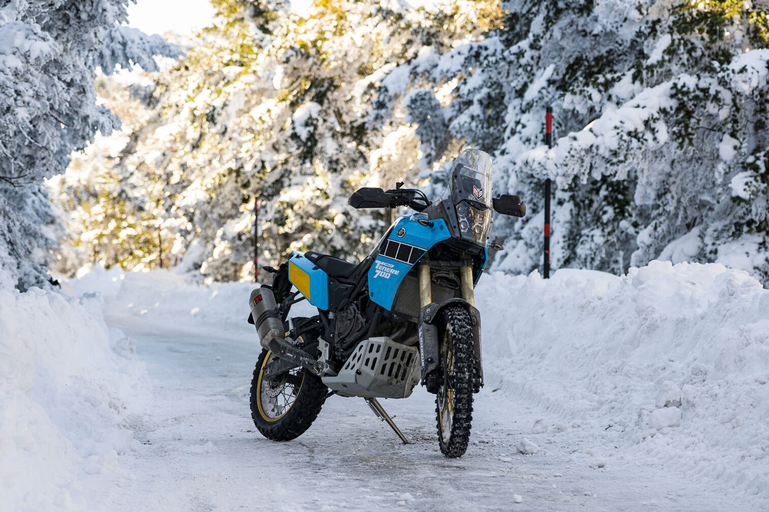 tenere 700 vs desert sled
