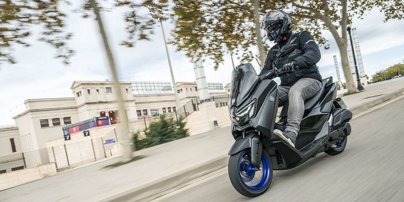 ΑΠΟΣΤΟΛΗ ΒΑΡΚΕΛΩΝΗ: YAMAHA NMAX 125 2025