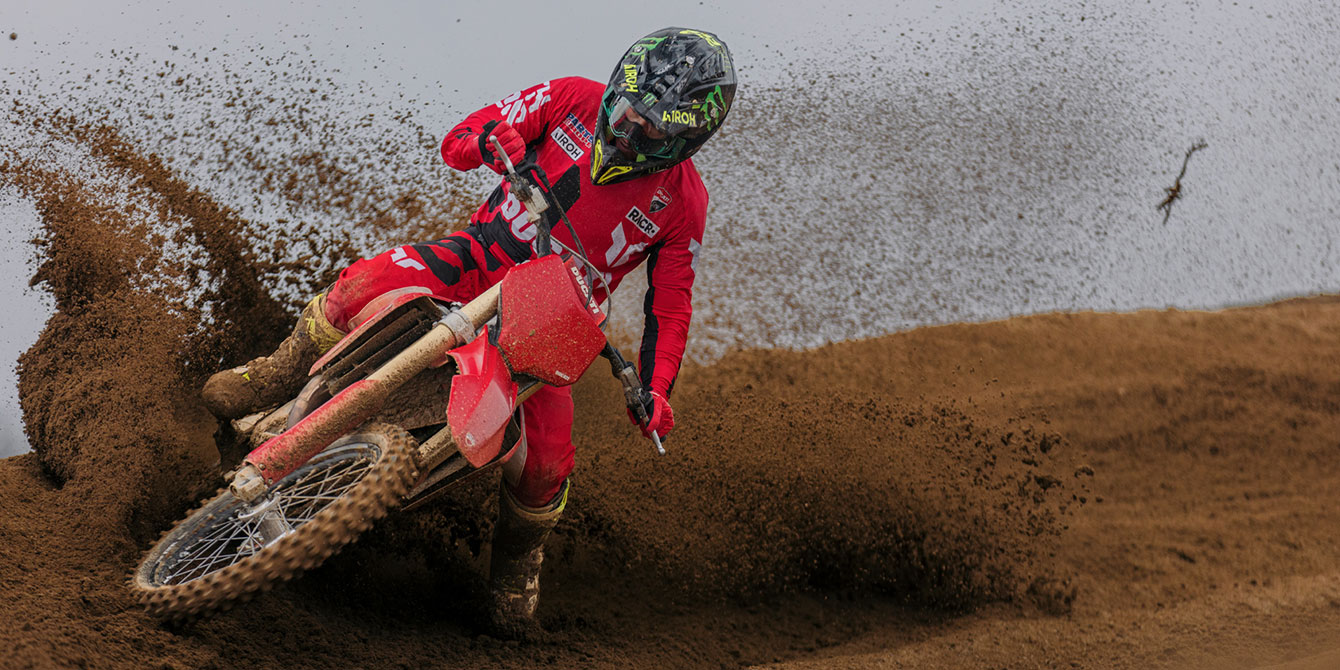 Desmo450 MX: Έναρξη παραγωγής της πρώτης Ducati Motocross μοτοσικλέτας
