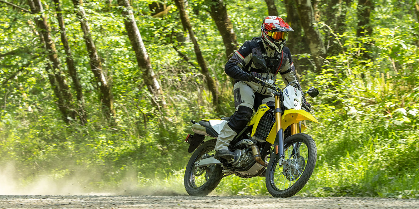 Suzuki DR-Z4S στο Όρεγκον: Η απλότητα εδώ είναι αρετή, όχι έλλειψη