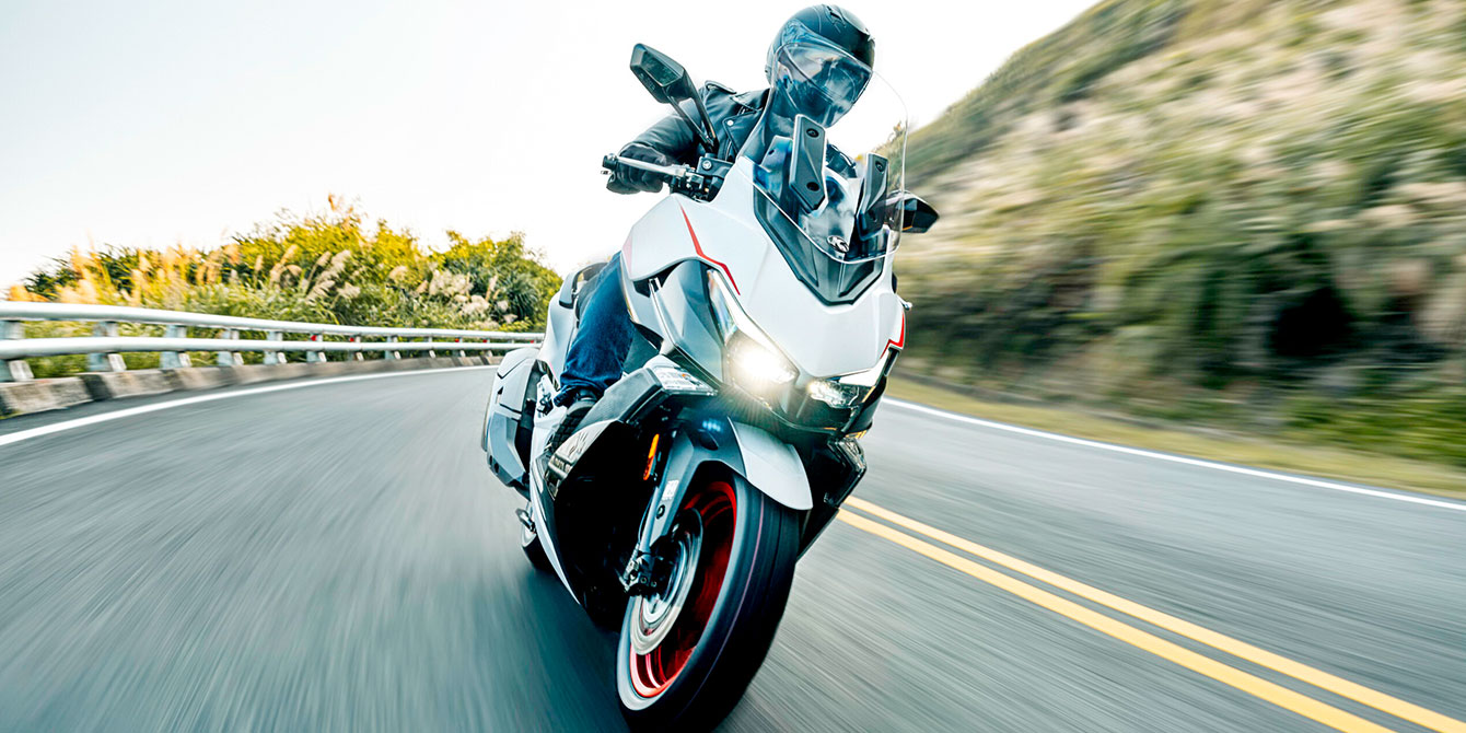 ΝΕΟ KYMCO XCITING VS 400 Ε5+: Εuro5+ και ακόμα πιο Xciting!