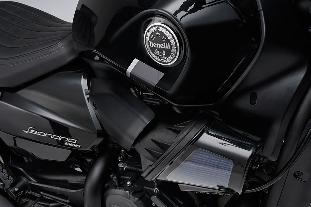 Άφιξη του Νέου Benelli Leoncino Bobber 400 στην Ελληνική Αγορά