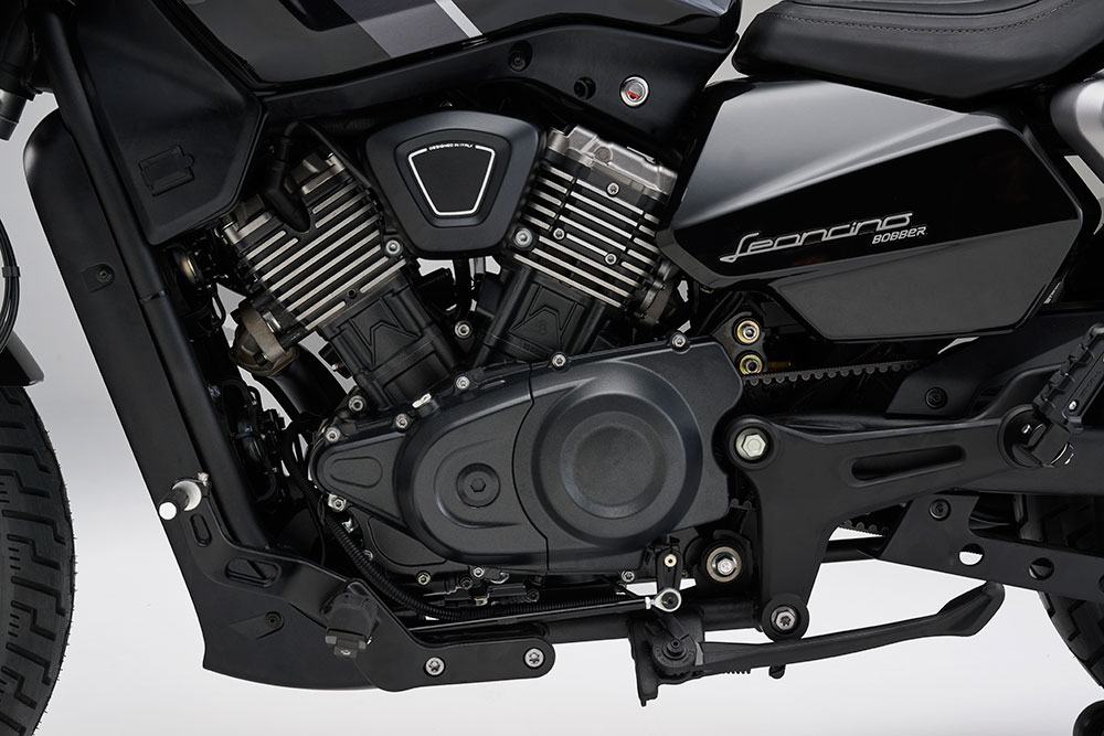 Άφιξη του Νέου Benelli Leoncino Bobber 400 στην Ελληνική Αγορά