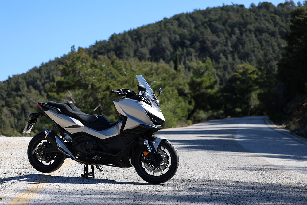 ΔΟΚΙΜΗ Honda Forza 750 ΜΥ25