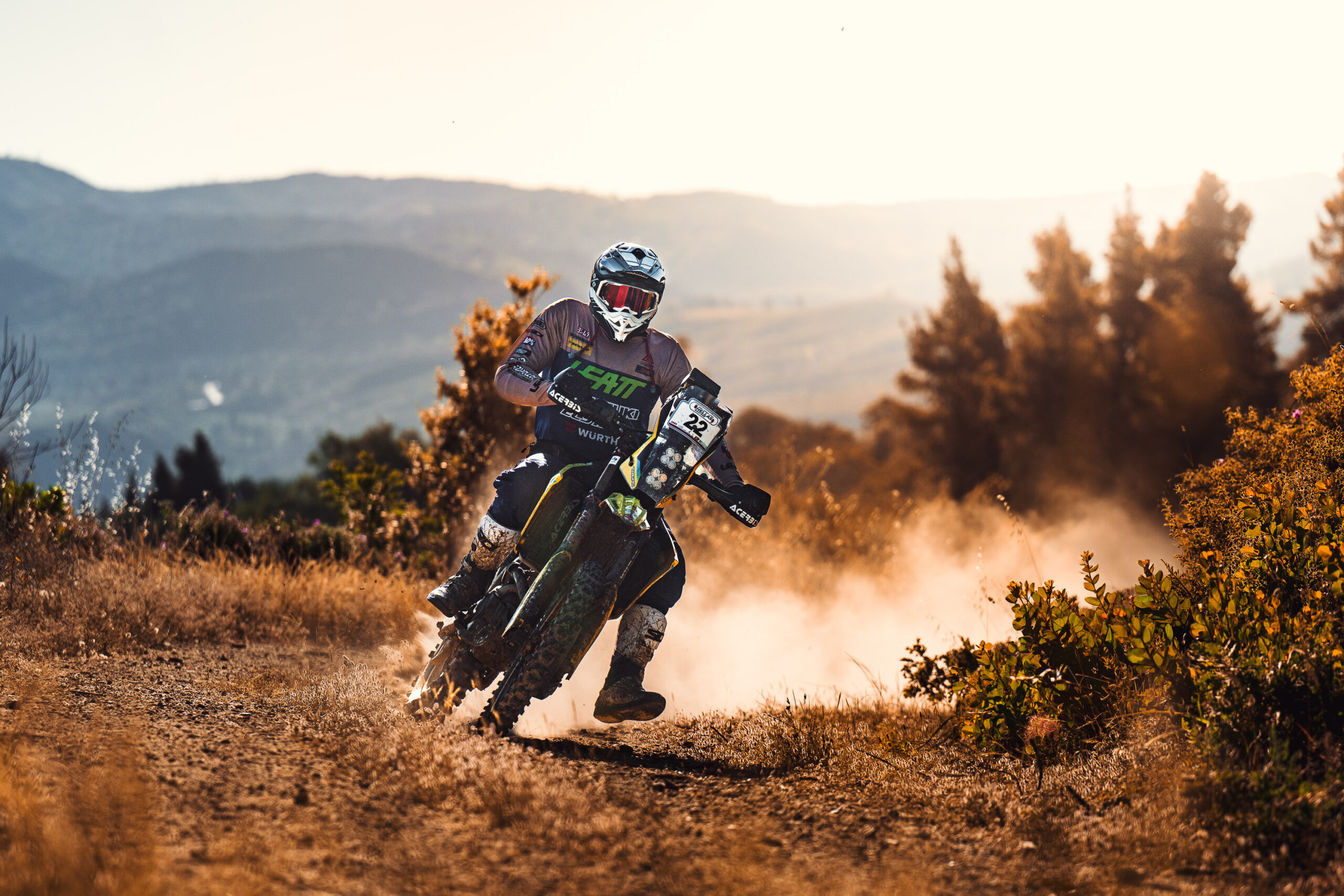 Suzuki Moto Greece Βάθρο στο Hellas Rally 2026 με το νέο DR-Z4S