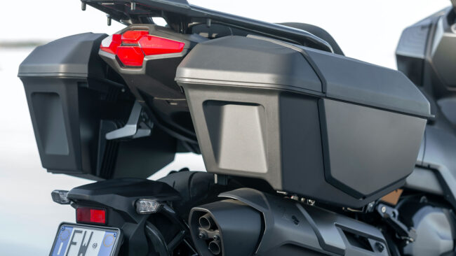 Πανευρωπαϊκή παρουσίαση των νέων SYM TTL BT και CRUiSYM 400 στη Σαρδηνία