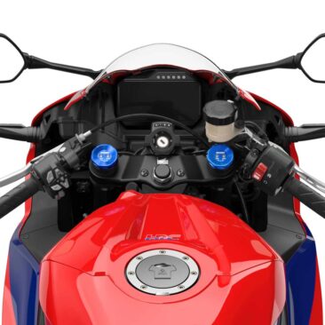 Honda CBR600RR 2027 θέση οδηγού με οθόνη TFT 5 ιντσών, shift lights και πιρούνι Showa