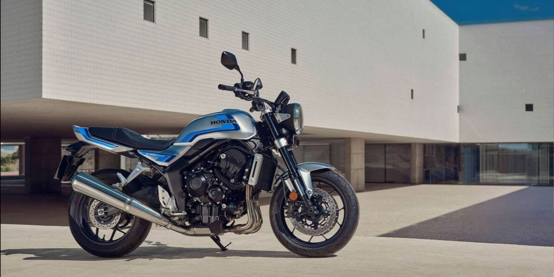 Honda CB1000F: σύγχρονη naked με ρετρό σχεδίαση εμπνευσμένη από τη σειρά F των ’80s